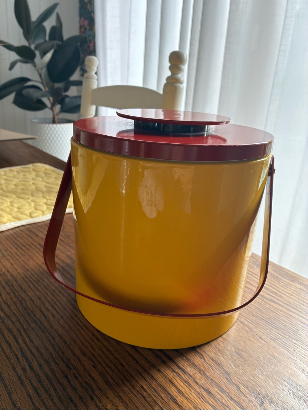 Georges Briard Red & Yellow Ice Bucket